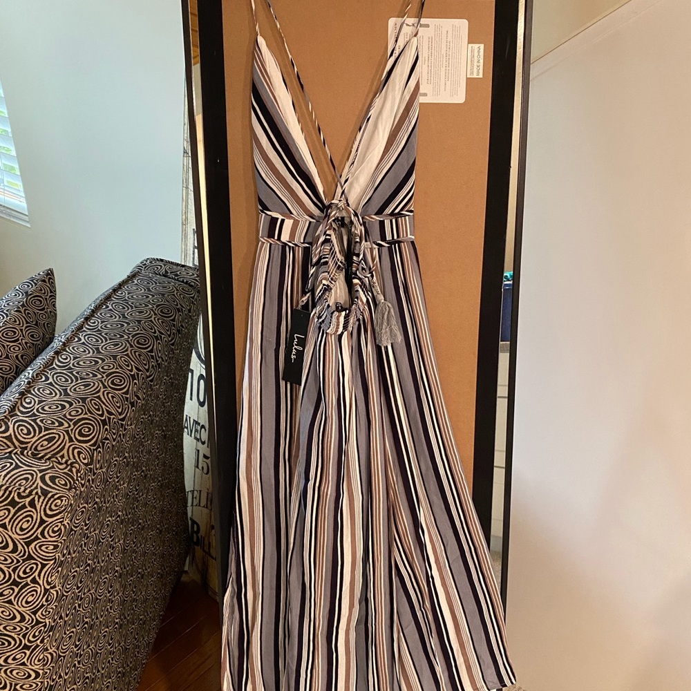 NWT striped Lulu’s dress. - Picture 2 of 3